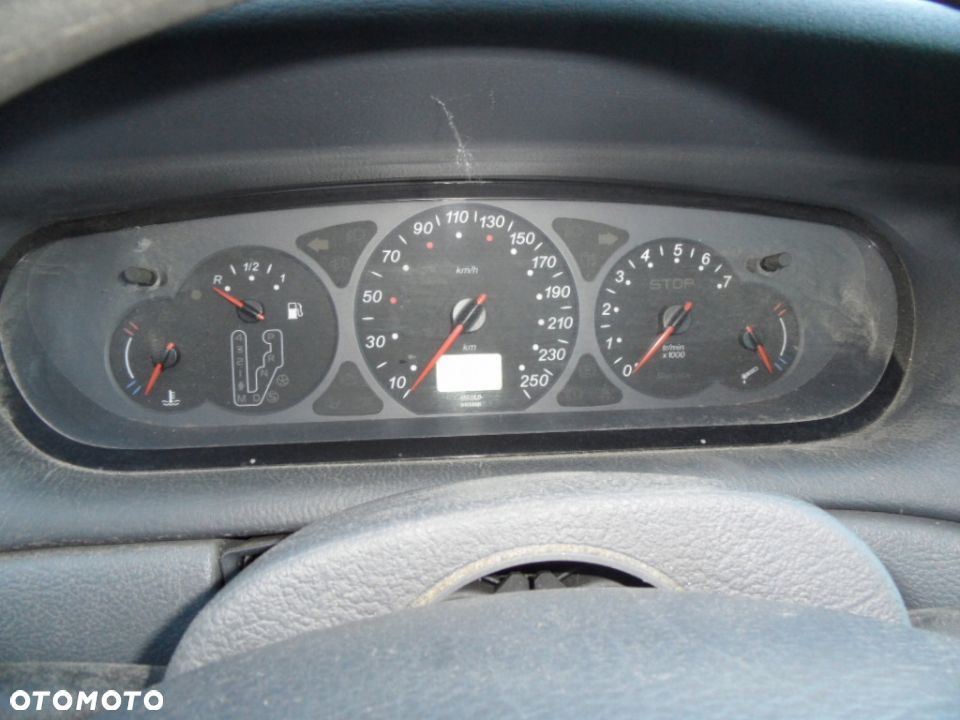 LICZNIK ZEGARY CITROEN C5 9632895080