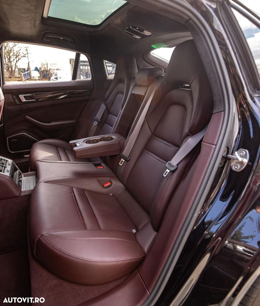 Porsche Panamera - 15