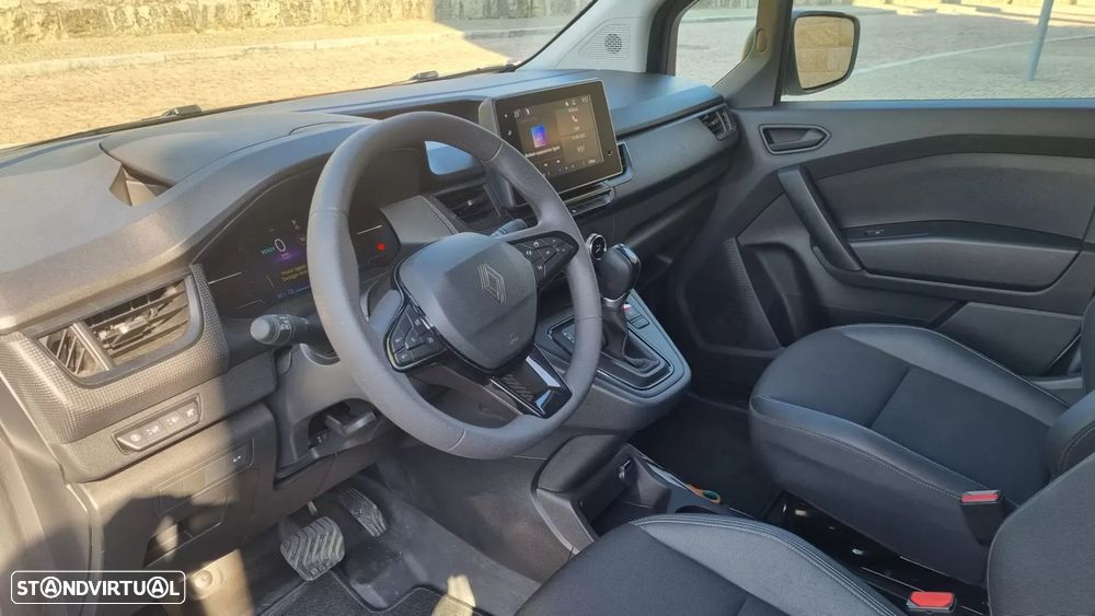 Renault Kangoo E-Tech - 12
