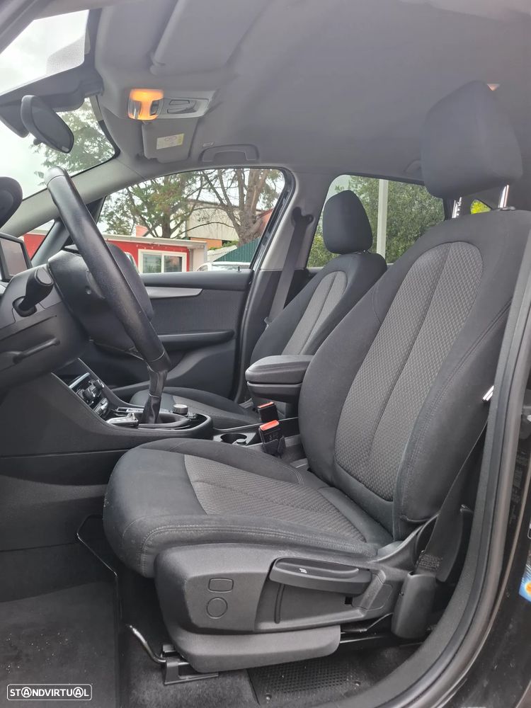 BMW 216 Active Tourer d Corporate Edition - 19