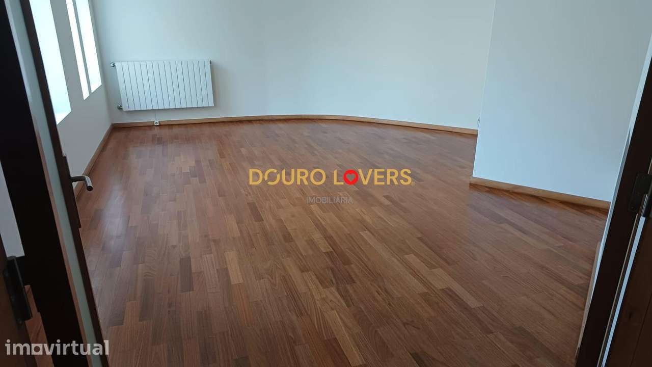 Excelente T2+1 130 m2 |Box Fechada|Domótica|Sala de 39 m2|Seixezelo - Grande imagem: 5/28