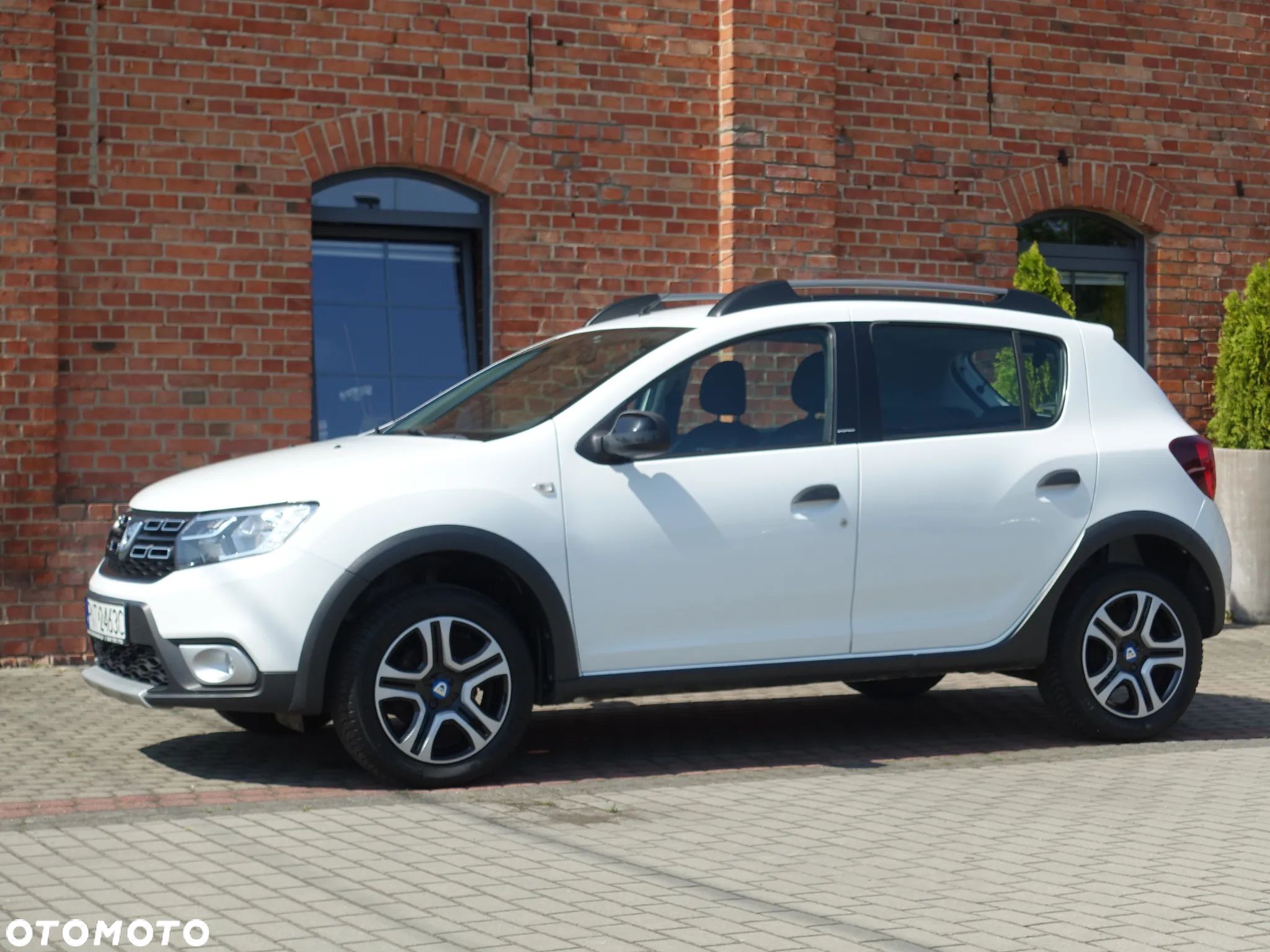 Dacia Sandero Stepway dCi 90 (S&S) Celebration - 1