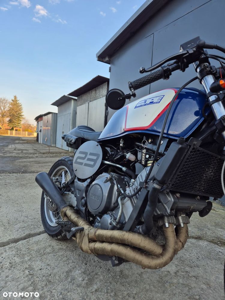 Yamaha XTZ - 4