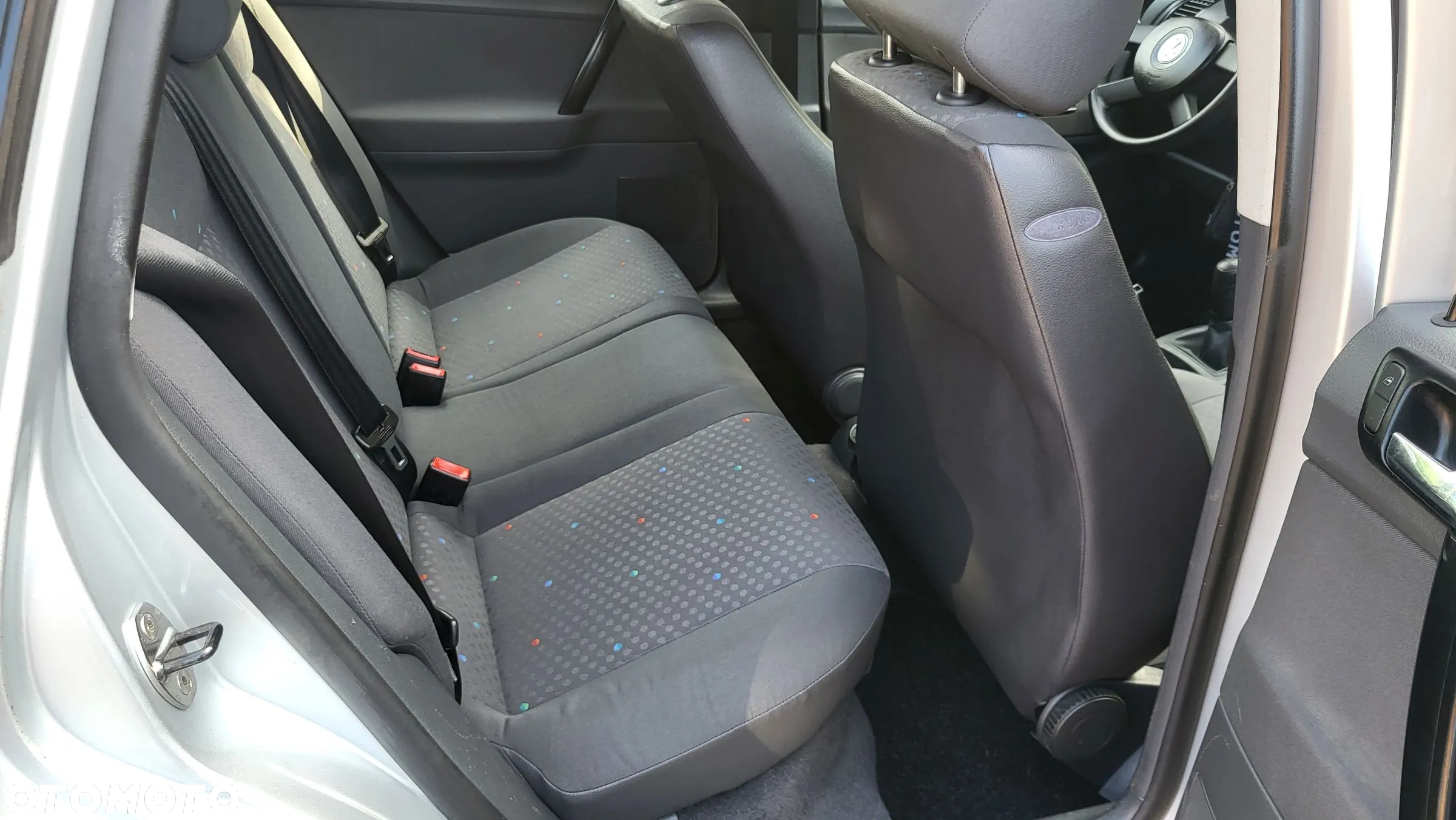Volkswagen Polo 1.2 Comfortline - 19