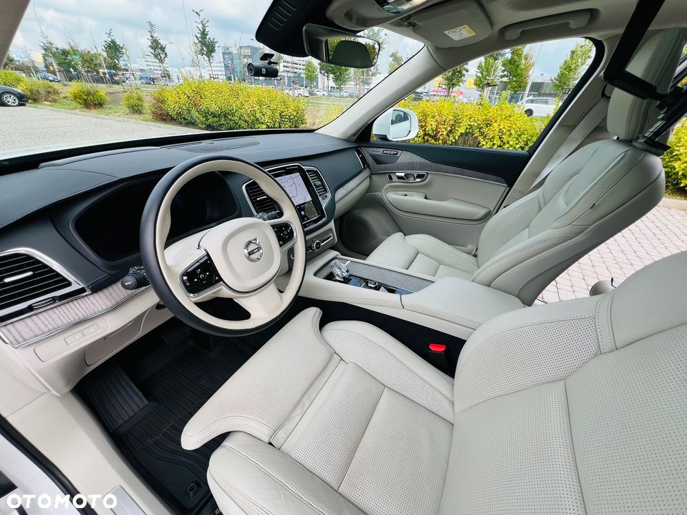 Volvo XC 90 T8 AWD Plug-In Hybrid Ultimate Bright 7os - 11