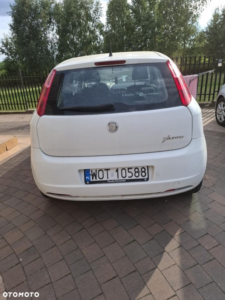 Fiat Grande Punto Actual 1.2 8V Fresh - 1