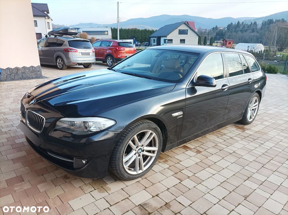 BMW Seria 5 530d xDrive - 6