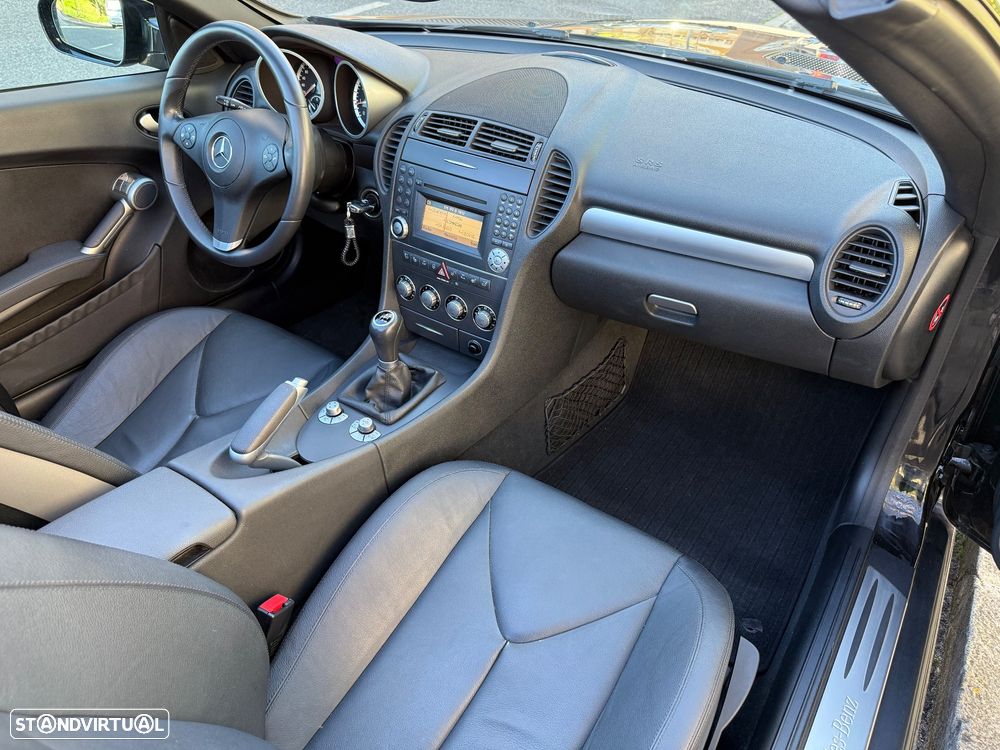 Mercedes-Benz SLK 200 - 43