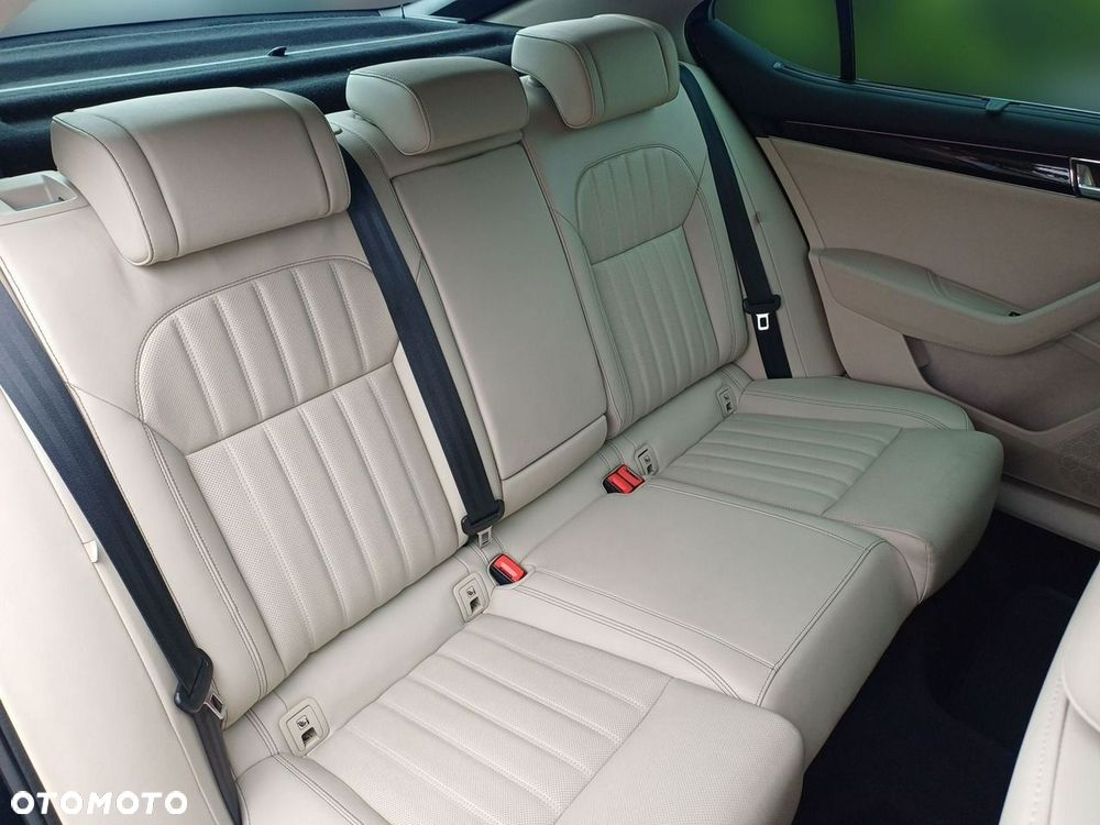 Skoda Superb 2.0 TSI 4x4 L&K DSG - 16