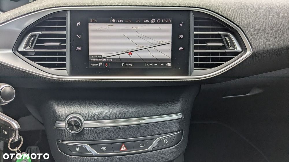 Peugeot 308 - 28