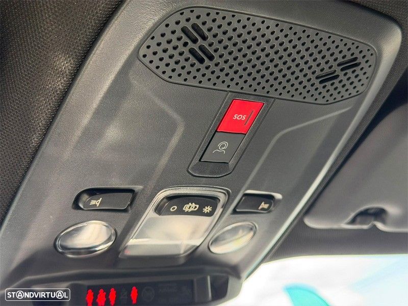 Peugeot e-2008 50 kWh Allure - 23