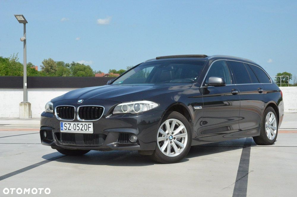 BMW Seria 5 520d Luxury Line - 9