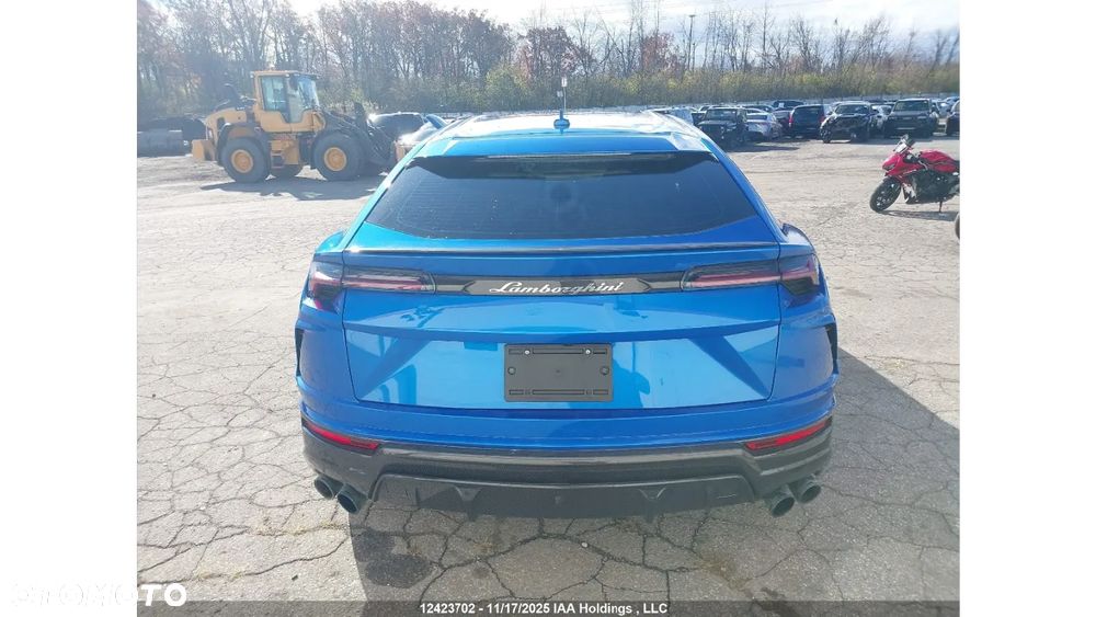 Lamborghini Urus - 8