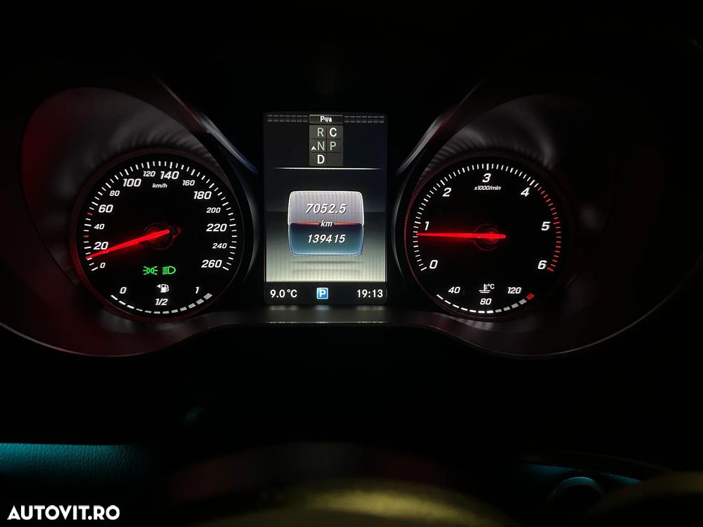 Mercedes-Benz V 250 (BlueTEC) d lang 4Matic 7G-TRONIC Avantgarde - 34