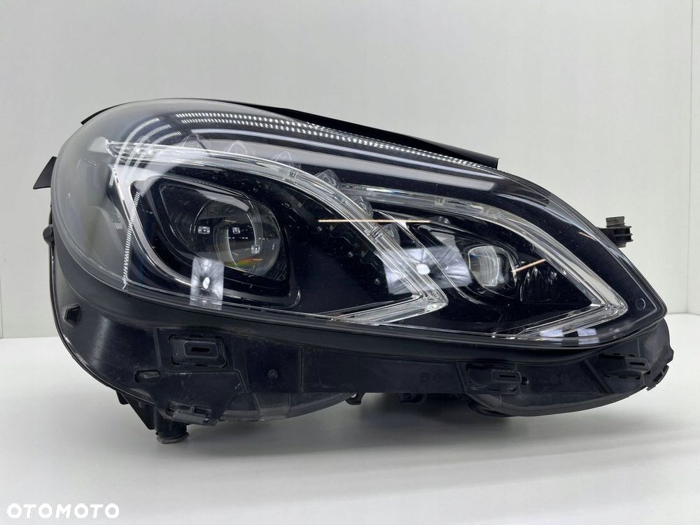 MERCEDES W212 LCI LAMPA PRAWA PRZÓD FULL LED KOMPLETNA EUROPA - 2