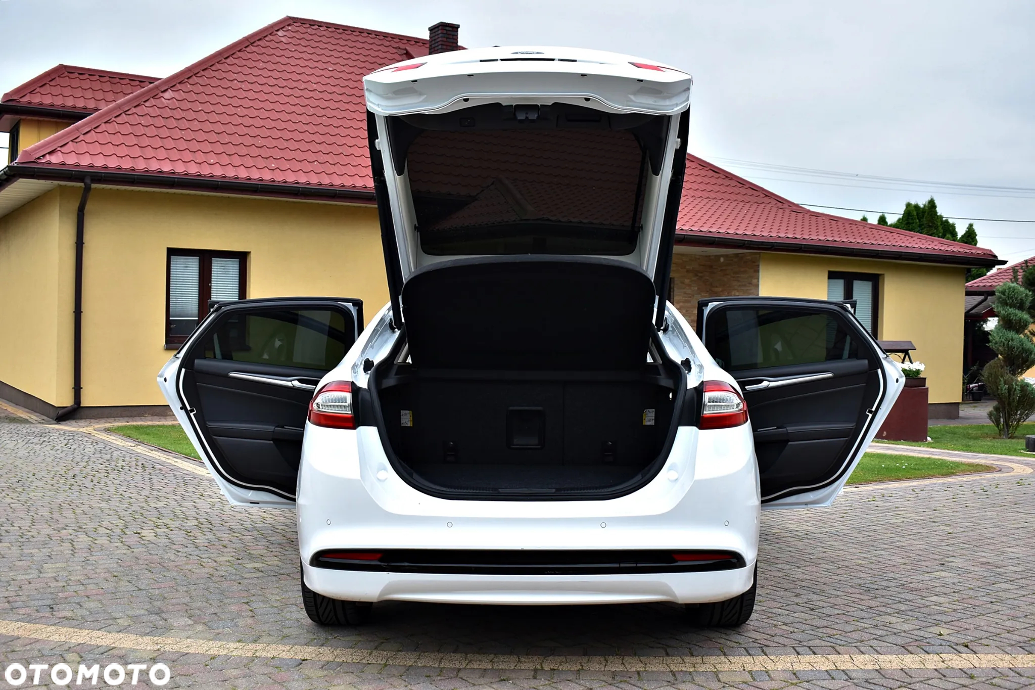 Ford Mondeo - 26