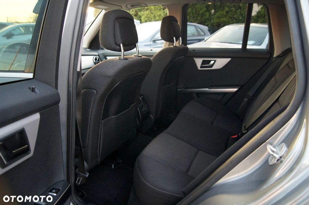 Mercedes-Benz GLK 220 CDI DPF BlueEFFICIENCY 7G-TRONIC - 10