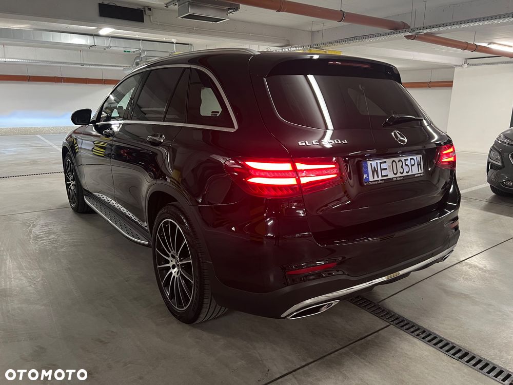 Mercedes-Benz GLC - 6