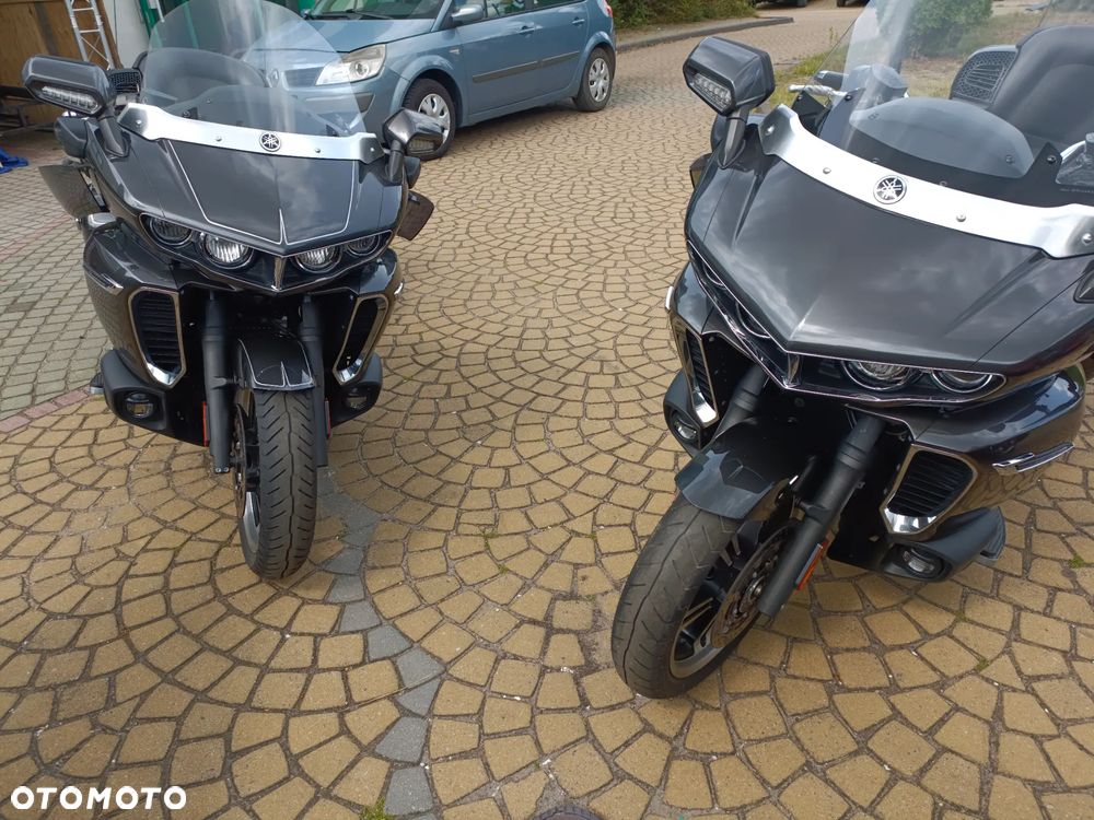 Yamaha Venture - 11