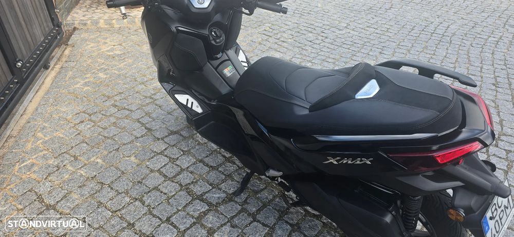 Yamaha X-Max Tech max - 4