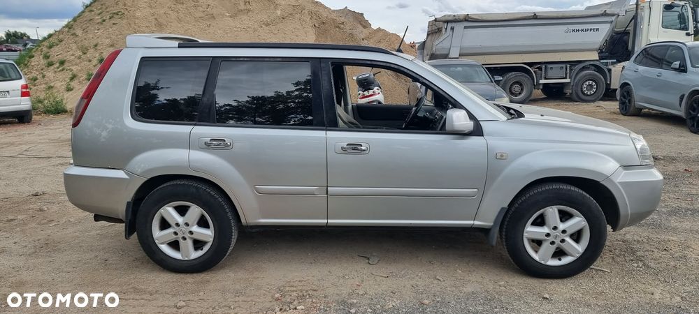 Nissan X-Trail 2.2 dCi Sport - 6