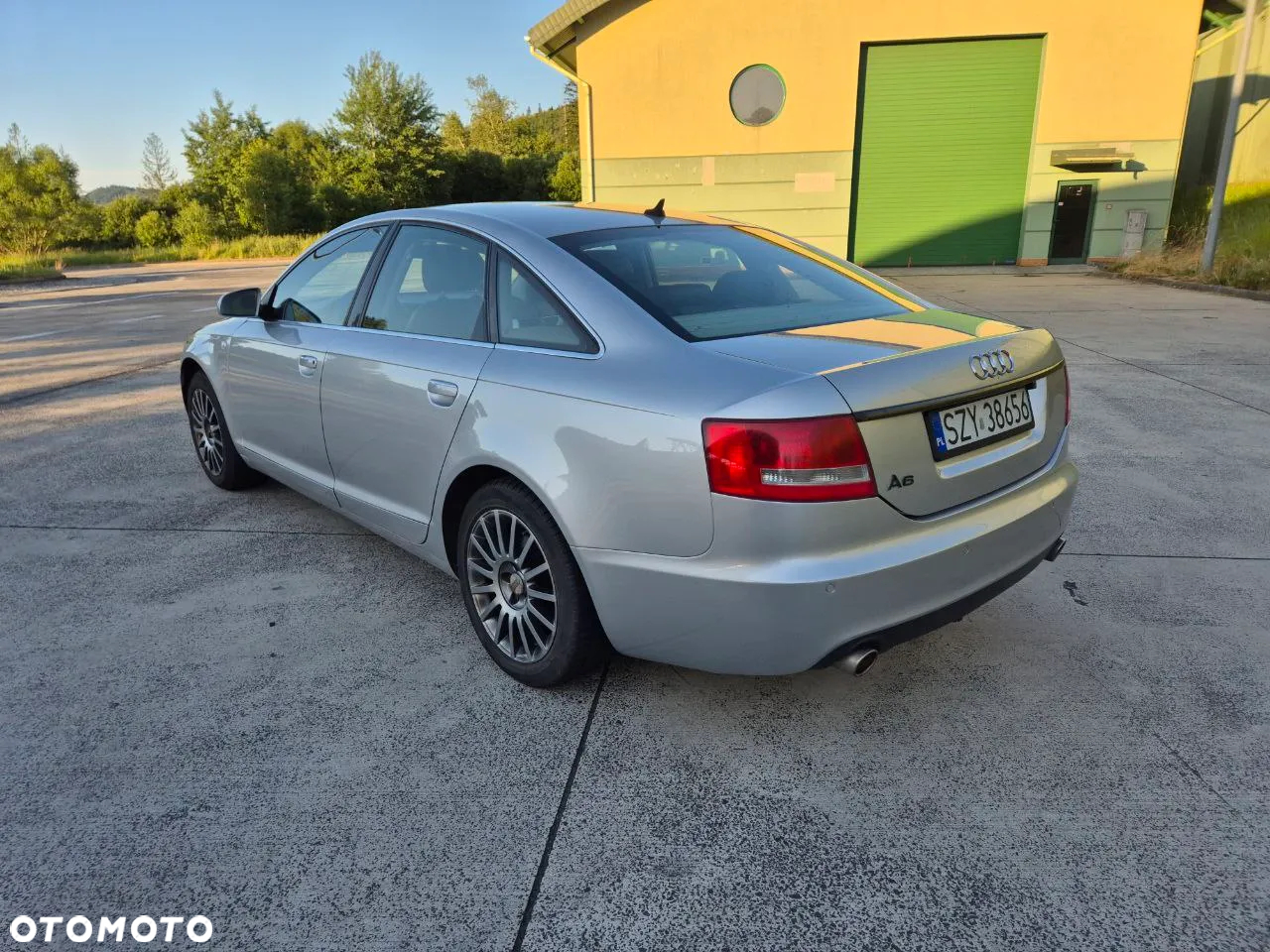 Audi A6 2.4 - 9