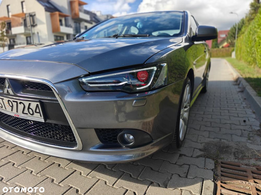 Mitsubishi Lancer - 7
