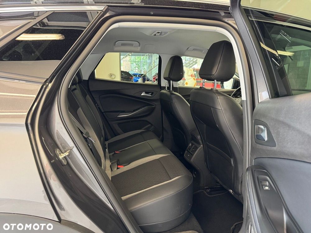 Opel Grandland X - 12