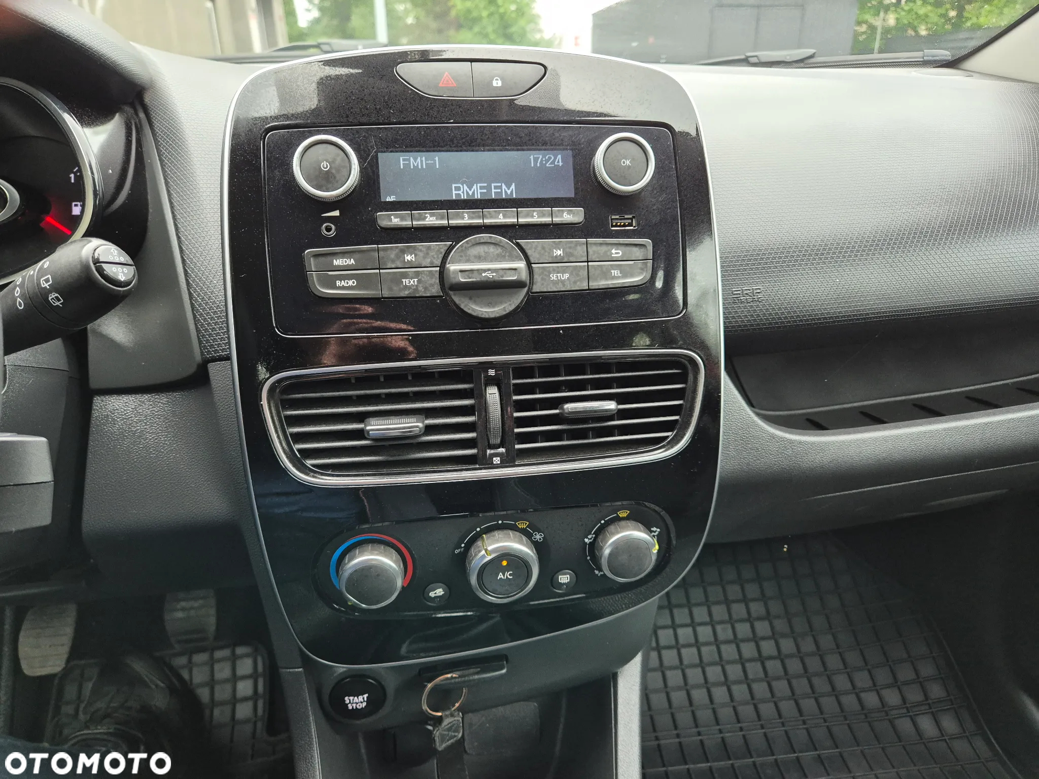 Renault Clio 1.5 dCi Energy Alize EU6 - 21