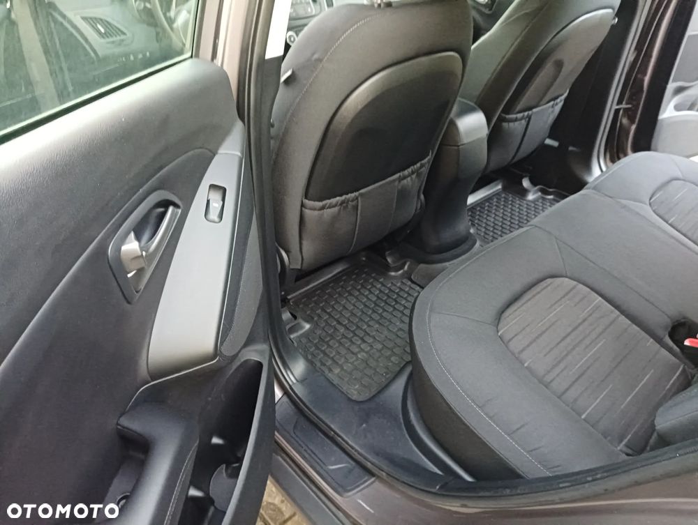 Hyundai ix35 2.0 4WD Style - 15