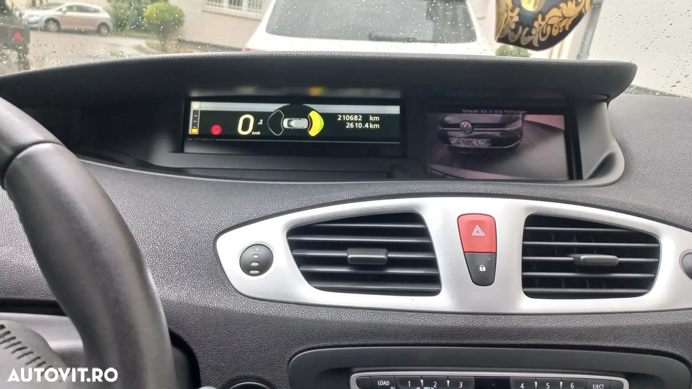 Renault Grand Scenic dCi 160 Luxe - 12