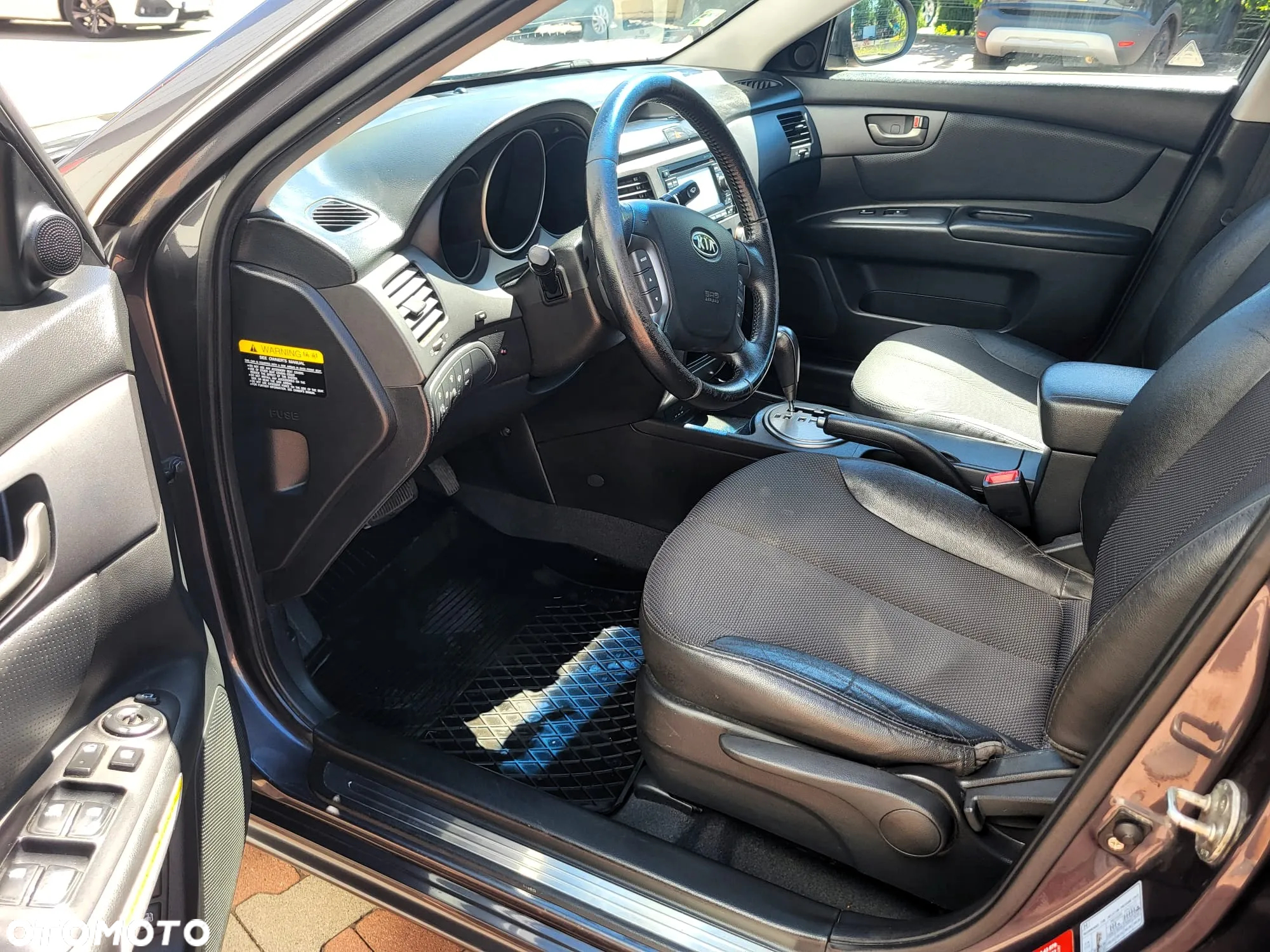 Kia Magentis 2.0 CRDi Gold - 10