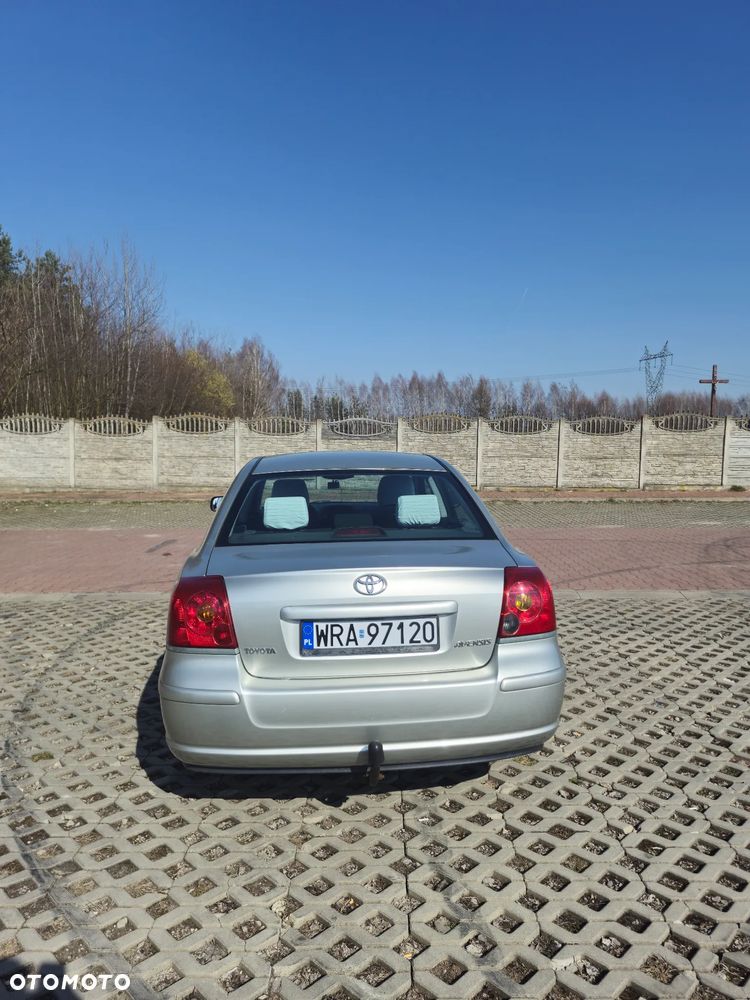 Toyota Avensis 1.8 VVT-i Sol - 5