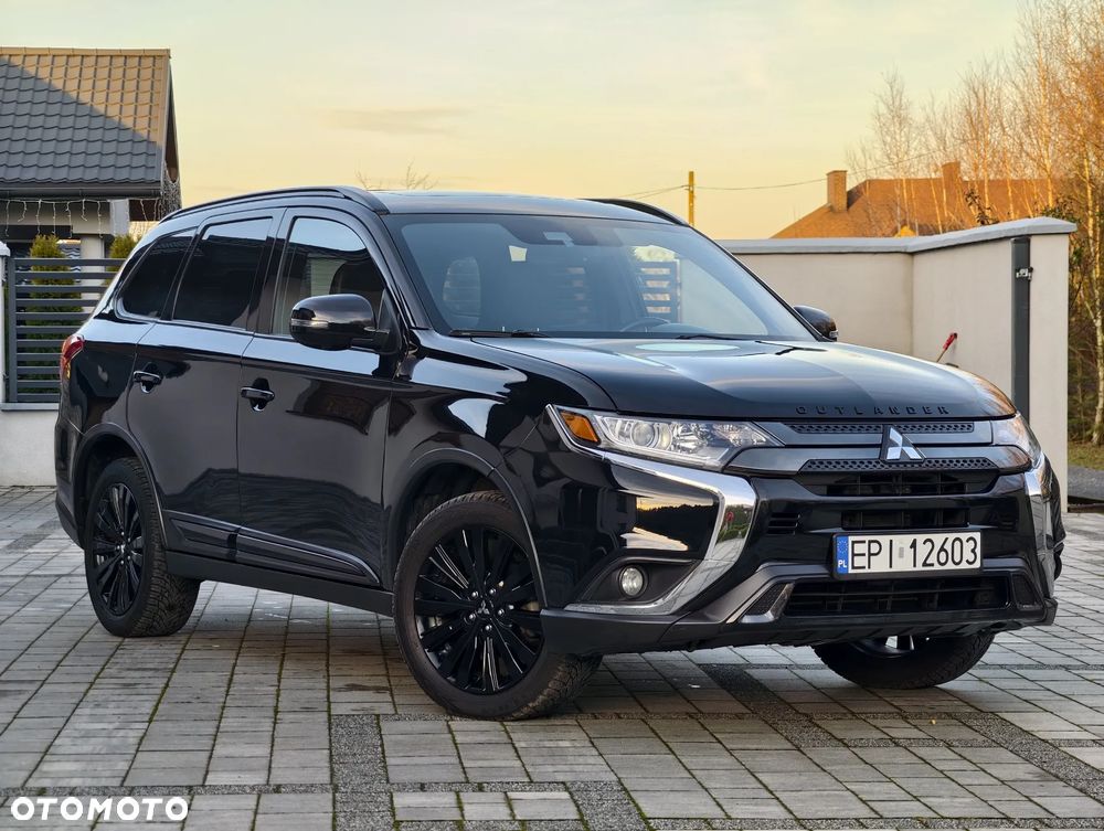 Mitsubishi Outlander 2.4 4WD CVT Intense - 31