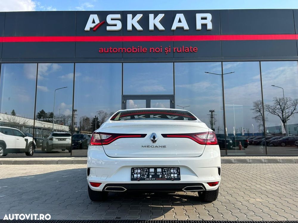 Renault Megane TCe 140 EDC GPF Zen - 7