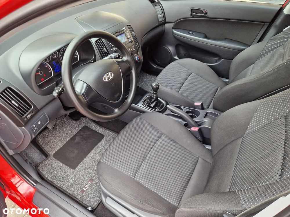 Hyundai i30 1.6 CRDi Comfort - 31