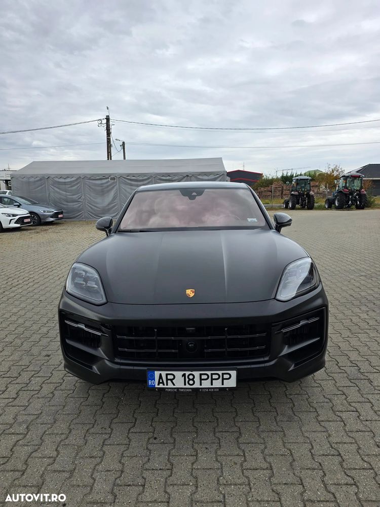 Porsche Cayenne Coupe - 10
