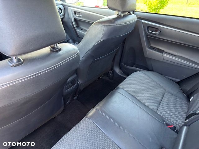 Toyota Corolla 1.6 Prestige - 15