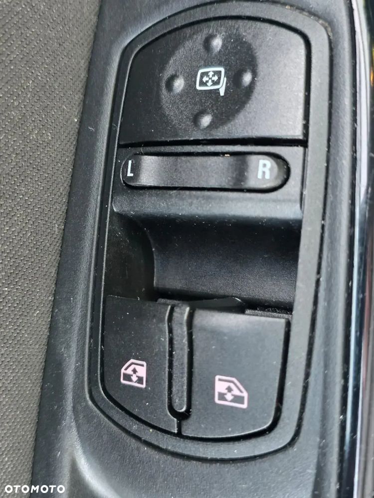 Opel Corsa 1.3 CDTi Active - 22