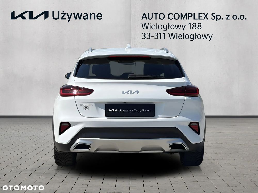 Kia XCeed 1.5 T-GDI M - 4