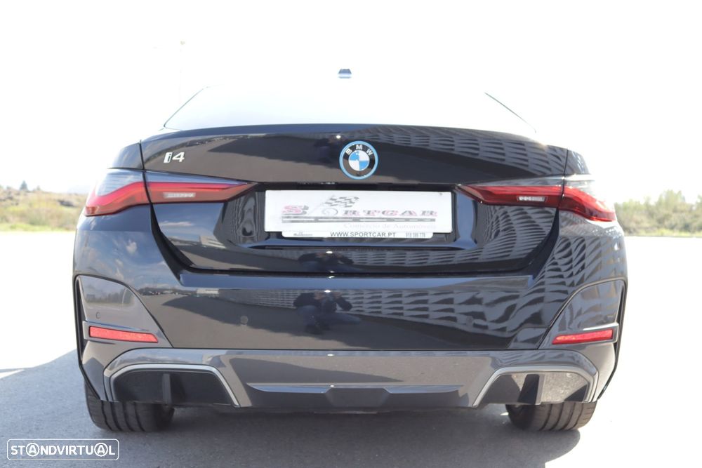 BMW i4 - 8