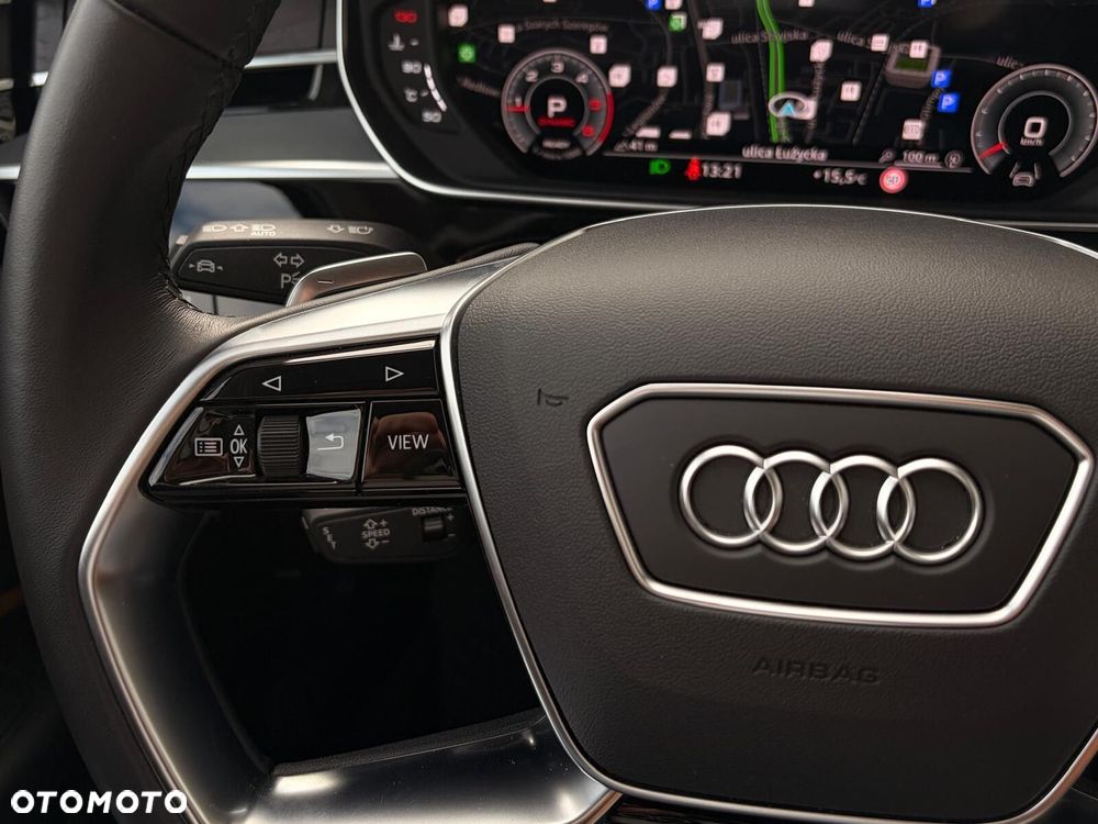Audi A8 - 31