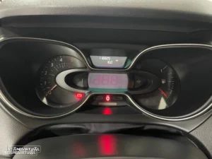 Renault Captur 1.5 dCi Exclusive - 8
