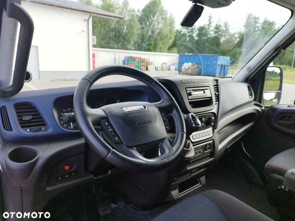 Iveco DAILY - 25