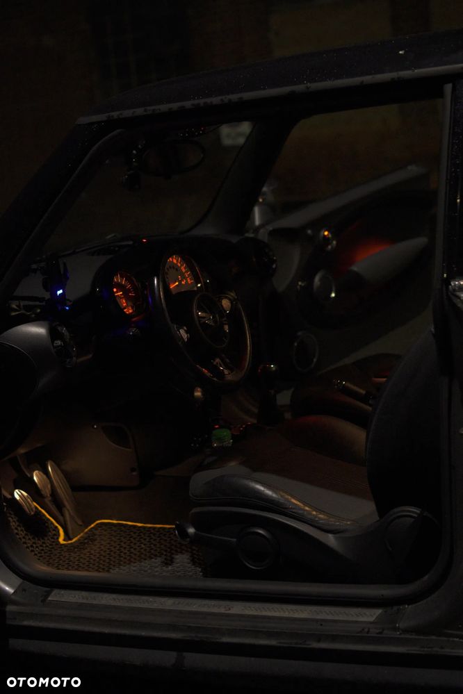 MINI Cooper S - 11