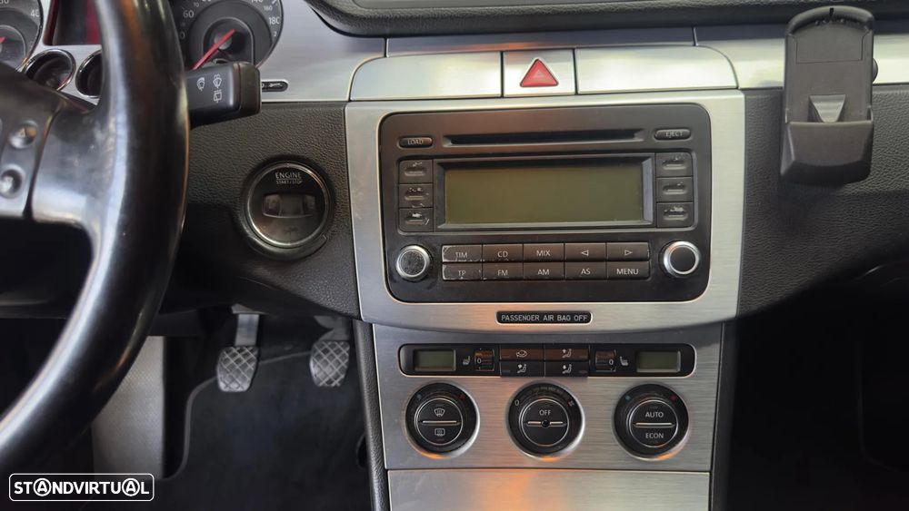 VW Passat Variant 2.0 TDI Highline - 19