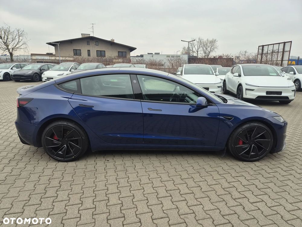 Tesla Model 3 Performance AWD - 7
