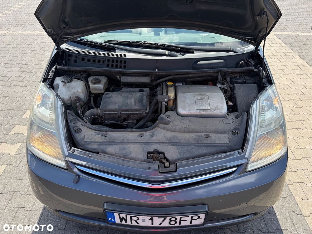 Toyota Prius 1.5 VVT-i Prestige - 9