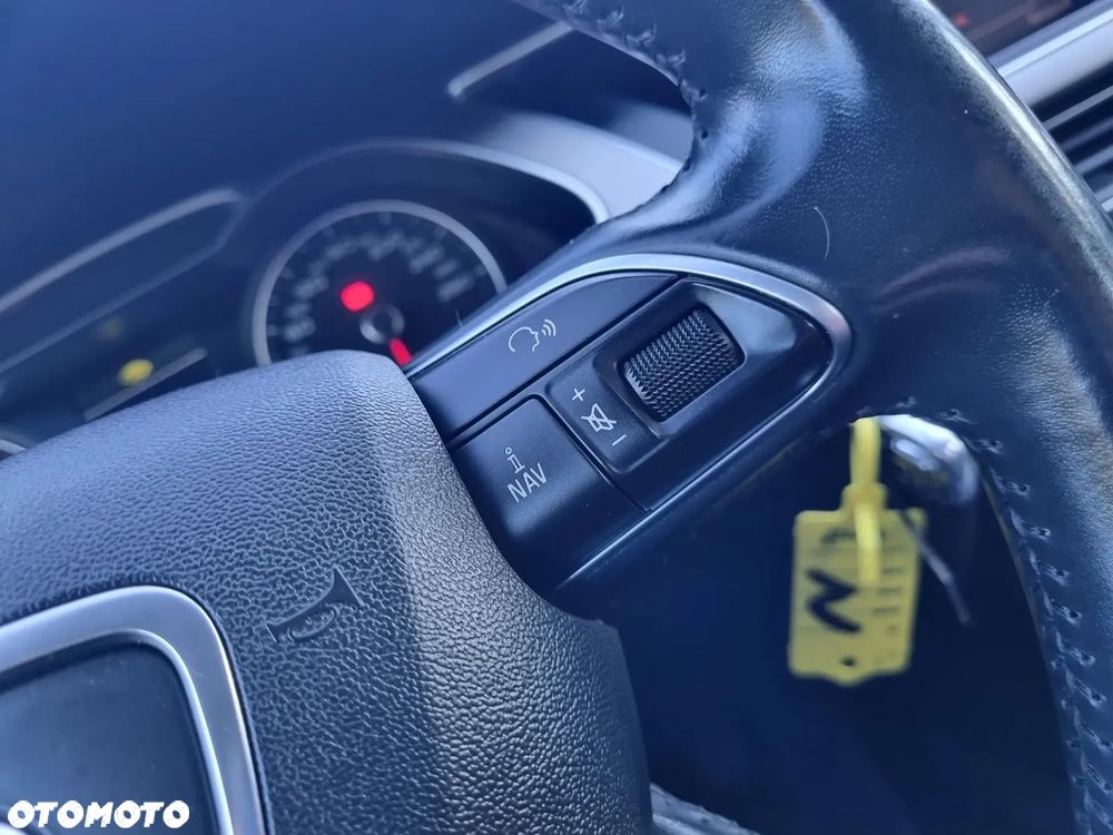 Audi A4 Avant 1.8 TFSI S line Sportpaket - 19