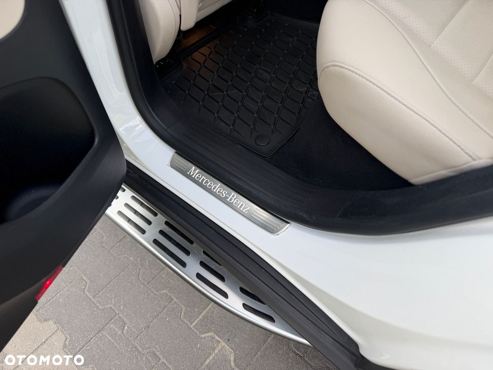 Mercedes-Benz GLE - 31